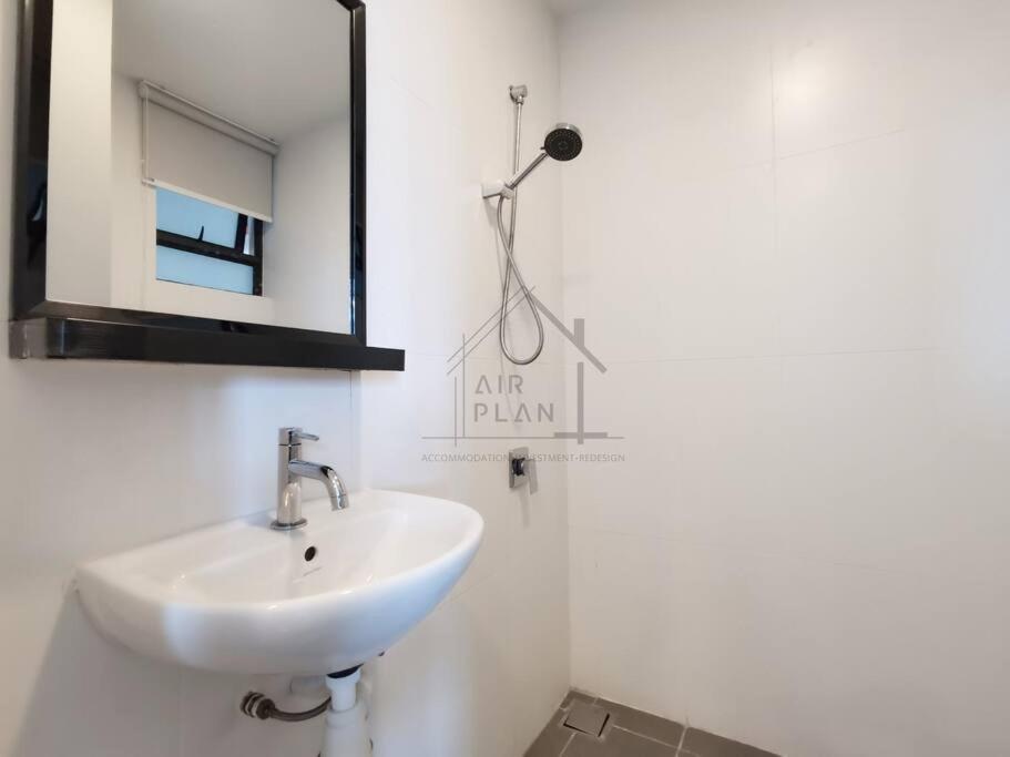 Pd D'Wharf Amazing Seaview Suite 9 Порт-Диксон Экстерьер фото